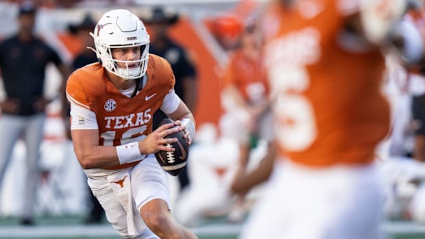Texas Longhorns quarterback Arch Manning (16) looks to throw the ball as the Texas Longhorns take on Mississippi State.