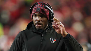 DeMeco Ryans has concerns about the Houston Texans offense