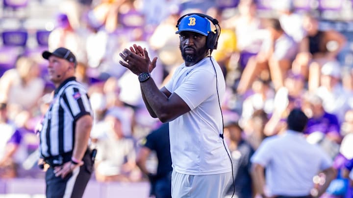Sep 21, 2024; Baton Rouge, Louisiana, USA; UCLA Bruins head coach DeShaun Foster looks on during the second half against the LSU Tigers at Tiger Stadium. Mandatory Credit: Stephen Lew-Imagn Images Sep 21, 2024; Baton Rouge, Louisiana, USA; UCLA Bruins head coach DeShaun Foster looks on during the second half against the LSU Tigers at Tiger Stadium. Mandatory Credit: Stephen Lew-Imagn Images