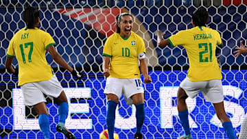 Brasil e Finlândia se enfrentam pela terceira e última rodada do Torneio Internacional da França. 