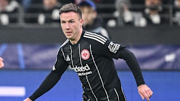 Mario Götze saß zuletzt auf der Bank Mario Götze saß zuletzt auf der Bank