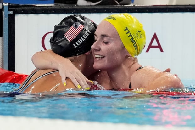 Ledecky hugs Titmus