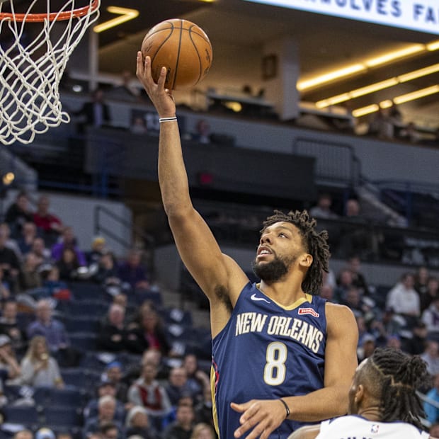 New Orleans Pelicans center Jahlil Okafor (8) 