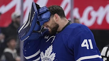 Toronto Maple Leafs goaltender Anthony Stolarz reacts after a collision with Florida Panthers forward Sam Bennett.