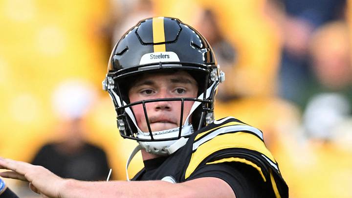 Pittsburgh Steelers quarterback Drew Allar