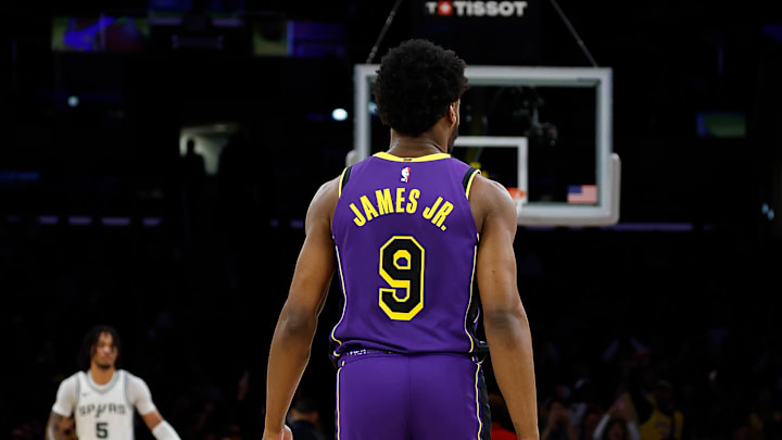 San Antonio Spurs v Los Angeles Lakers