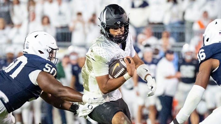 Dante Moore led Oregon to a win over Penn State Saturday Dante Moore led Oregon to a win over Penn State Saturday