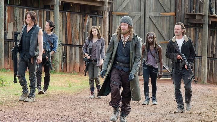Steven Yeun as Glenn Rhee, Danai Gurira as Michonne, Michael Cudlitz as Abraham, Andrew Lincoln as Rick Grimes, Lauren Cohan as Maggie Greene, Norman Reedus as Daryl Dixon, and Tom Payne as Jesus in The Walking Dead Season 6, Episode 11