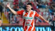 Cruz Azul tendría en la mira al mediocampista argentino del Necaxa, José Paradela, pieza clave en el funcionamiento de los Rayos.