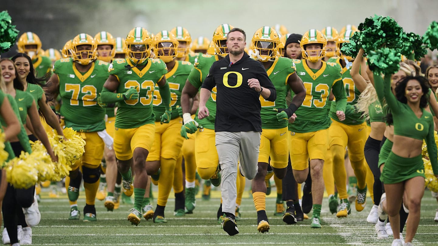 Oregon Ducks Land Five-Star Recruit Mark Bowman's Final Visit: Georgia Bulldogs Target