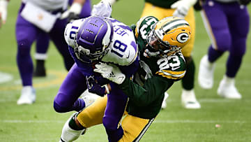 Minnesota Vikings v Green Bay Packers