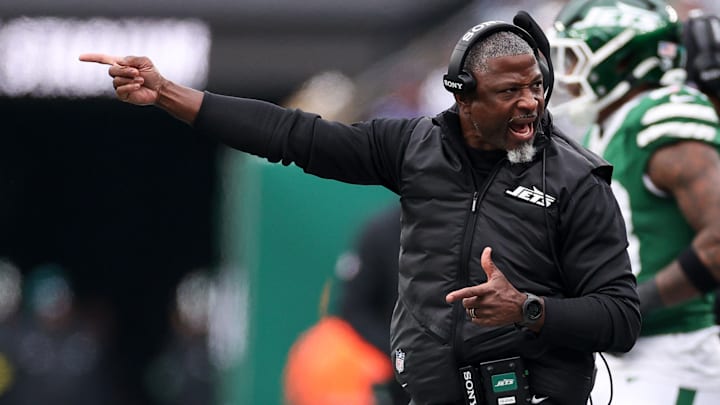 New York Jets head coach Aaron Glenn