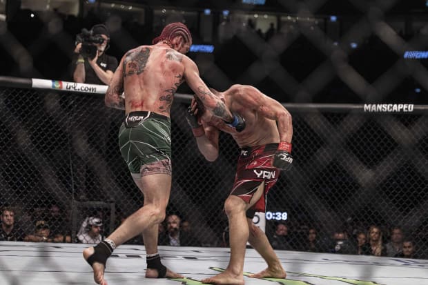 UFC 306 Free Fight: Sean O’Malley Avenges Only Pro Loss in Dominant Fashion