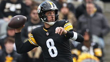 Nov 16, 2025; Pittsburgh, Pennsylvania, USA;  Pittsburgh Steelers quarterback Aaron Rodgers (8) passes against the Cincinnati Bengals during the second quarter at Acrisure Stadium. Mandatory Credit: Charles LeClaire-Imagn Images