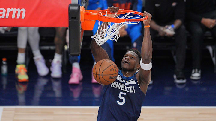 Edwards dominated in the first half. Edwards dominated in the first half.