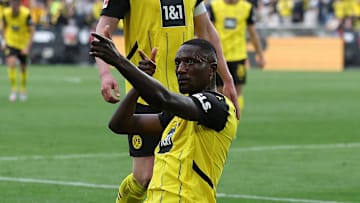 Borussia Dortmund v VfL Wolfsburg - Bundesliga