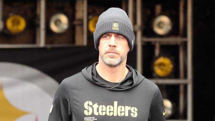 Pittsburgh Steelers quarterback Aaron Rodgers