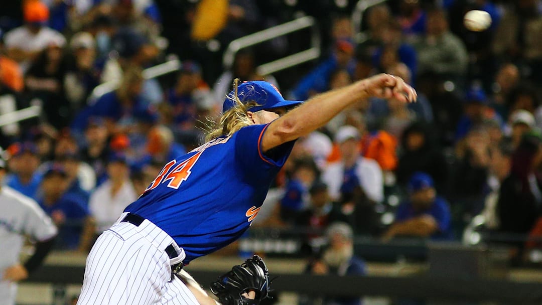 Sep 28, 2021; New York City, New York, USA; New York Mets starting pitcher Noah Syndergaard (34) Sep 28, 2021; New York City, New York, USA; New York Mets starting pitcher Noah Syndergaard (34)