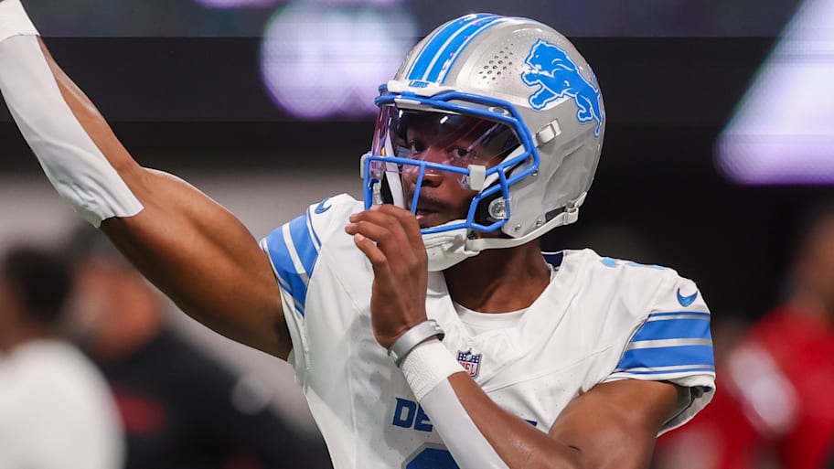 Detroit Lions quarterback Hendon Hooker (2). | Brett Davis-Imagn Images