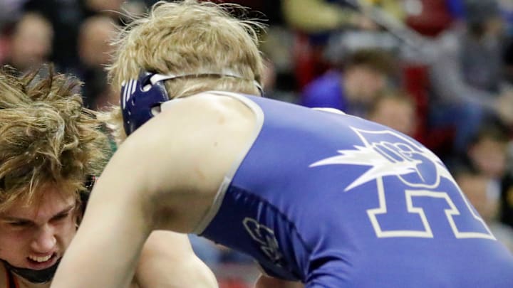 Aquinas (WI) High School's Tyson Martin (right) won The Duffy tournament last week.