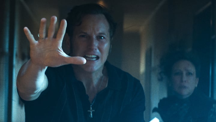 PATRICK WILSON as Ed Warren and VERA FARMIGA as Lorraine Warren in New Line Cinema’s “CONJURING: LAST RITES,” a Warner Bros. Pictures release. 