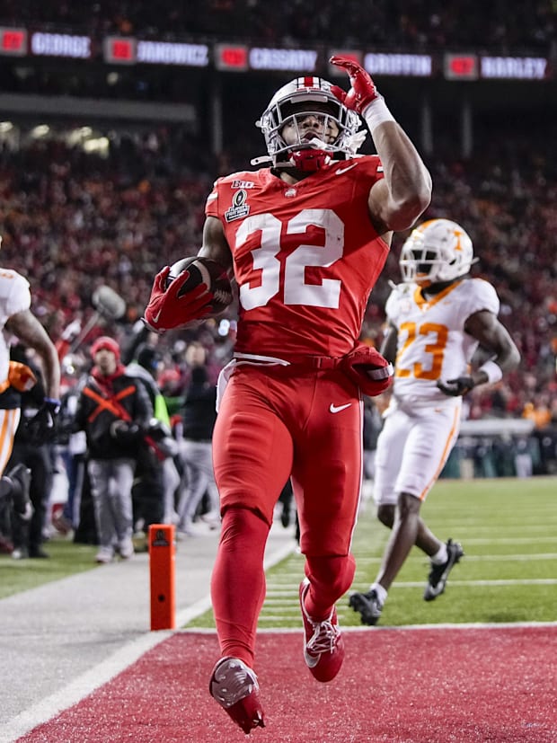 Ohio State Buckeyes running back TreVeyon Henderson.