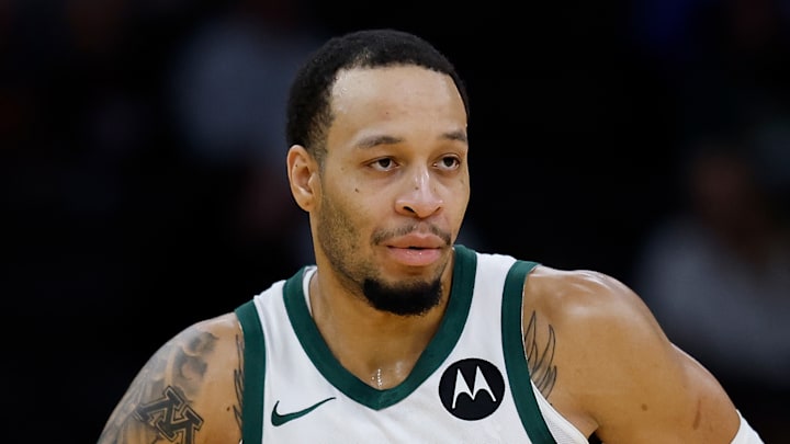 Detroit Pistons v Milwaukee Bucks