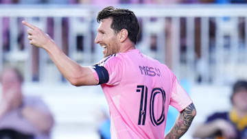 Lionel Messi foi campeão mundial pelo Barça e pela Argentina