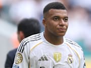 Kylian Mbappe pourrait démarrer ce soir à la place de Gonzalo Garcia. 
