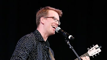 YouTube Personality Hank Green Discusses His New Book "An Absolutely Remarkable Thing"