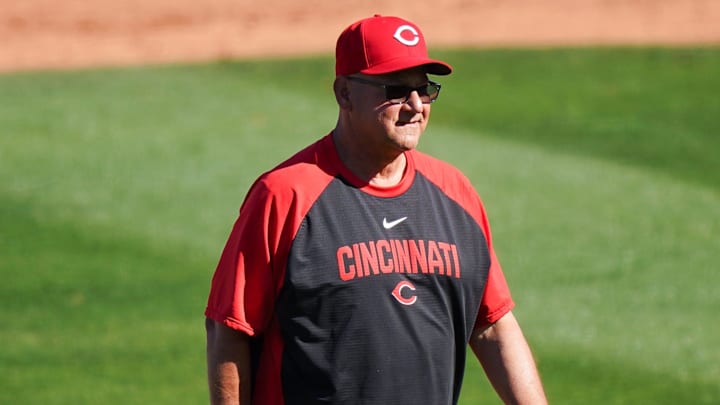Cincinnati Reds manager Terry Francona (77) returns to the dugout 