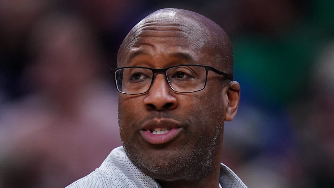 New York Knicks head coach Mike Brown watches from the sideline as they take on the Boston Celtics.