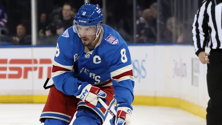 Pittsburgh Penguins v New York Rangers