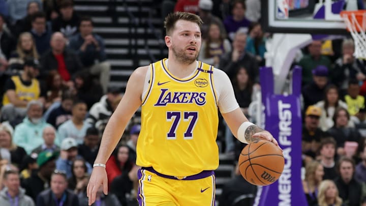 Los Angeles Lakers guard Luka Doncic dribbles the ball.