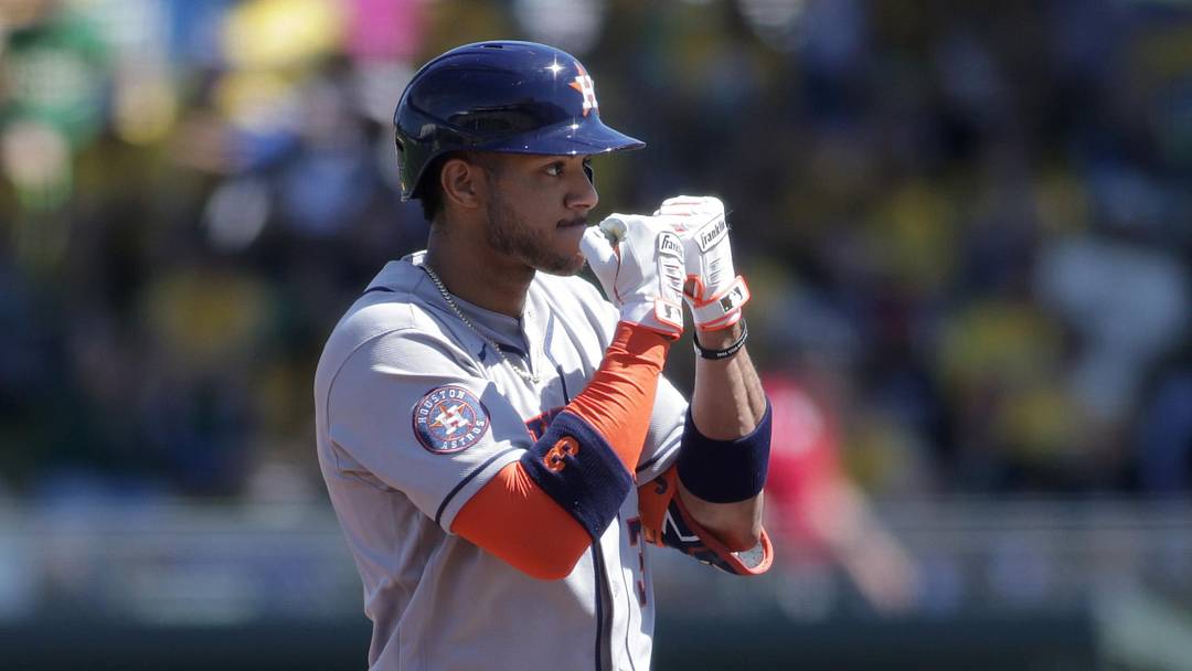 Apr 4, 2026; West Sacramento, California, USA; Houston Astros shortstop Jeremy Peña (3) reacts after hitting a double during the first inning against the Athletics at Sutter Health Park. Apr 4, 2026; West Sacramento, California, USA; Houston Astros shortstop Jeremy Peña (3) reacts after hitting a double during the first inning against the Athletics at Sutter Health Park.