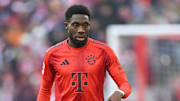 Alphonso Davies a prolongé son contrat avec le Bayern Munich.