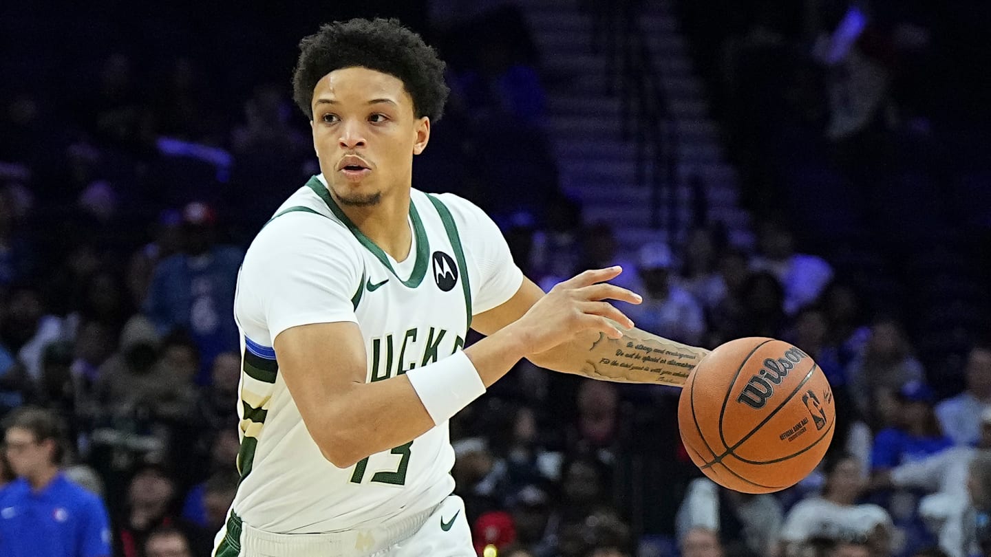 前勇士隊後衛在 NBA 杯揭幕戰中取得令人驚訝且令人印象深刻的開局