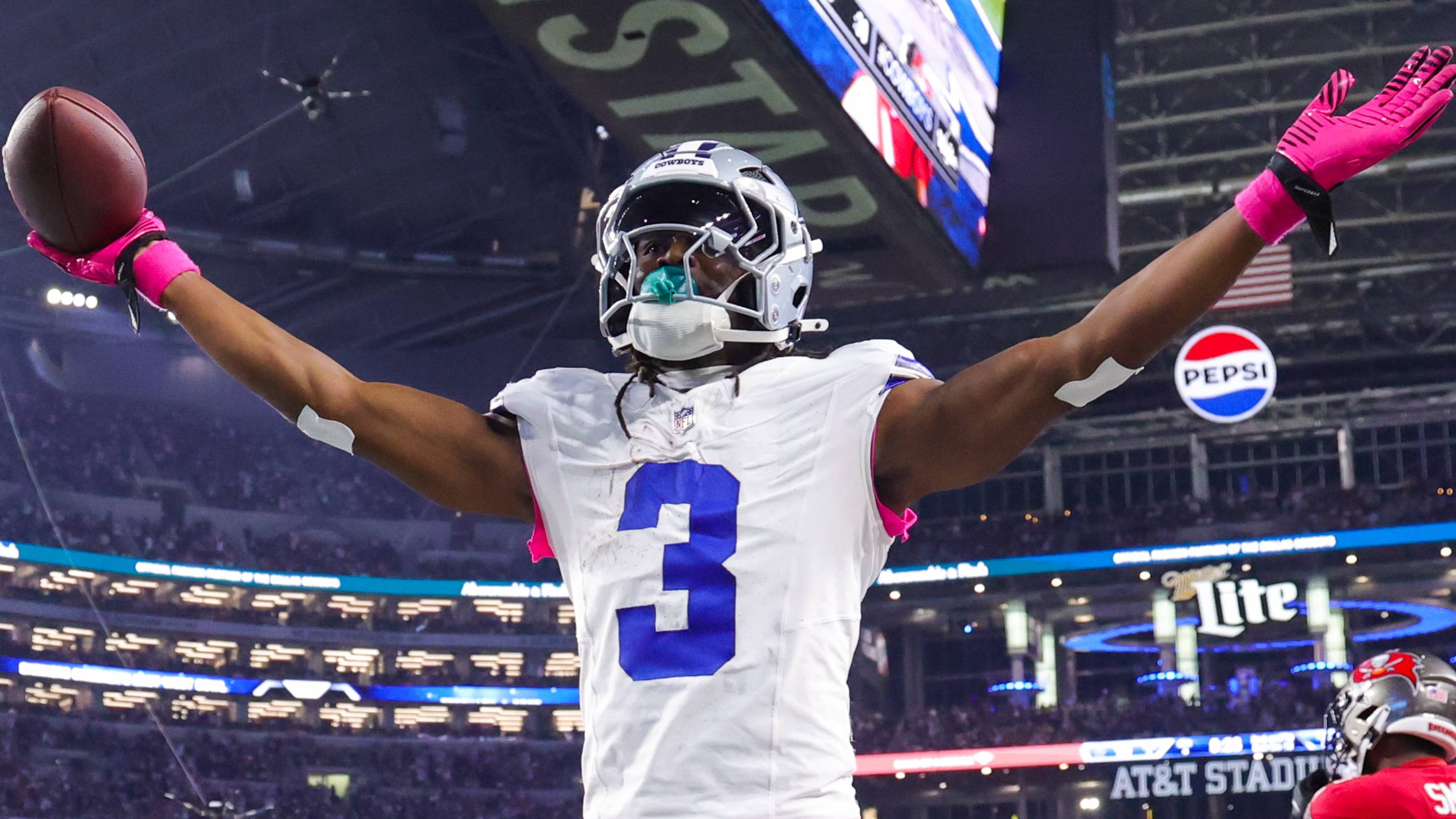 Cowboys 2027 free agents stock report: Pickens on the rise, Von Miller falters