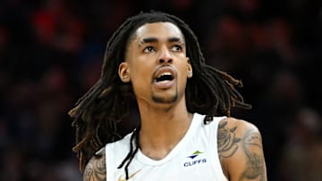 Cleveland Cavaliers, Emoni Bates, G League, Philadelphia 76ers