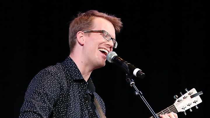 YouTube Personality Hank Green Discusses His New Book "An Absolutely Remarkable Thing"