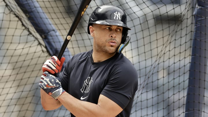 Giancarlo Stanton sigue trabajando en su recuperación pero no tiene fecha de volver con los Yankees