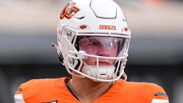 Oregon Ducks Oklahoma State Cowboys Montana State Bobcats Dante Moore Emmanuel Pregnon Theran Johnson Injury College Football