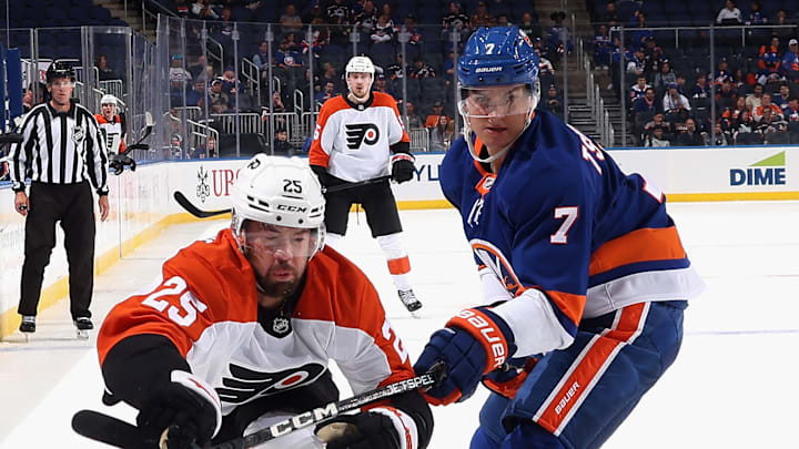 Philadelphia Flyers v New York Islanders