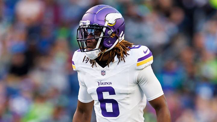 Minnesota Vikings safety Lewis Cine