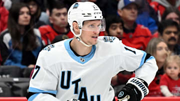 New St. Louis Blue Nick Bjugstad