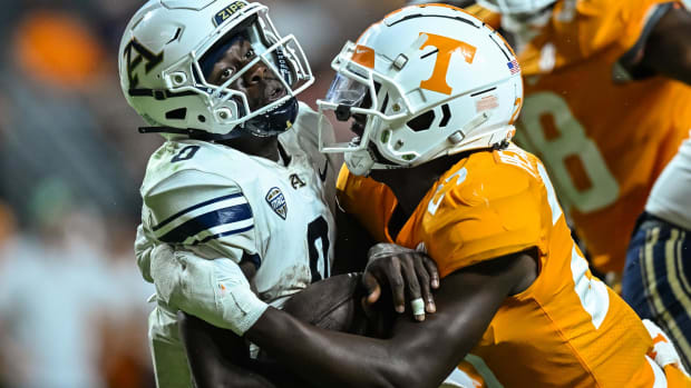 Tennessee Volunteers edge rusher James Pearce Jr.