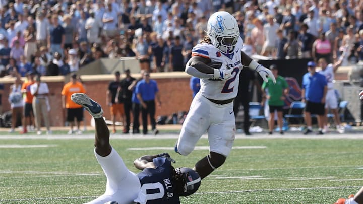 Saturday, August 31, 2024; Statesboro, Georgia; Boise State running back Ashton Jeanty gains yardage against Georgia Southern during the season opener on Saturday, August 31, 2024 at Paulson Stadium in Statesboro, Georgia. Saturday, August 31, 2024; Statesboro, Georgia; Boise State running back Ashton Jeanty gains yardage against Georgia Southern during the season opener on Saturday, August 31, 2024 at Paulson Stadium in Statesboro, Georgia.