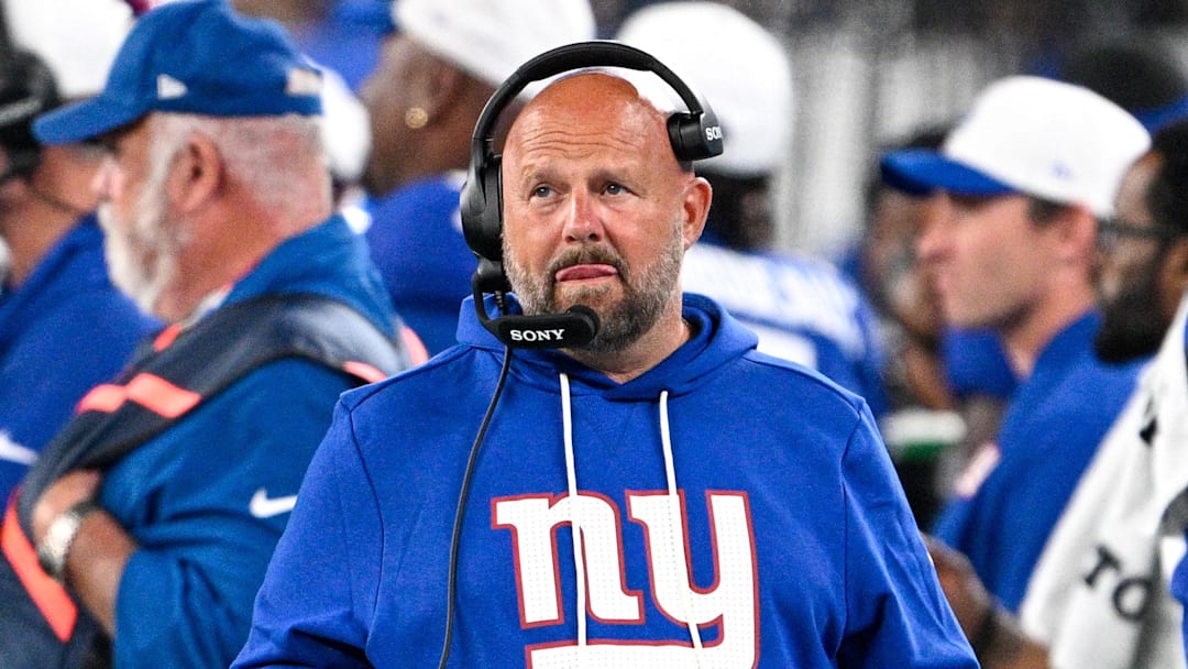New York Giants head coach Brian Daboll on the Gians sideline.