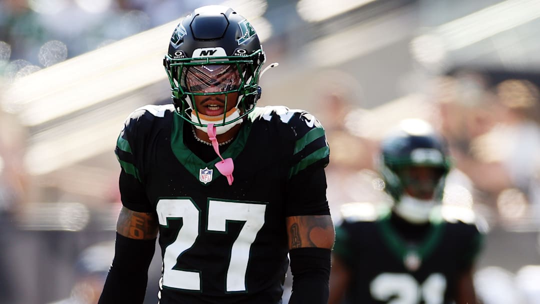 New York Jets safety Malachi Moore New York Jets safety Malachi Moore