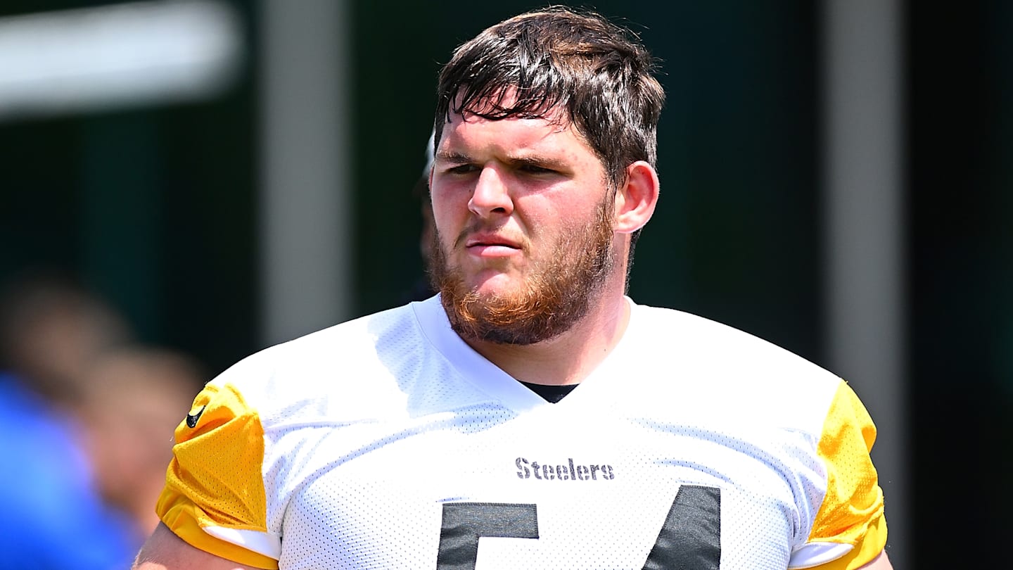 Zach Frazier Returns, Boosting Steelers' Offensive Line Ahead of Week
